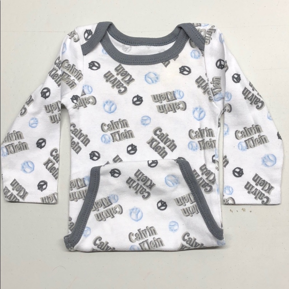 Lot of five ( 0-3 months )